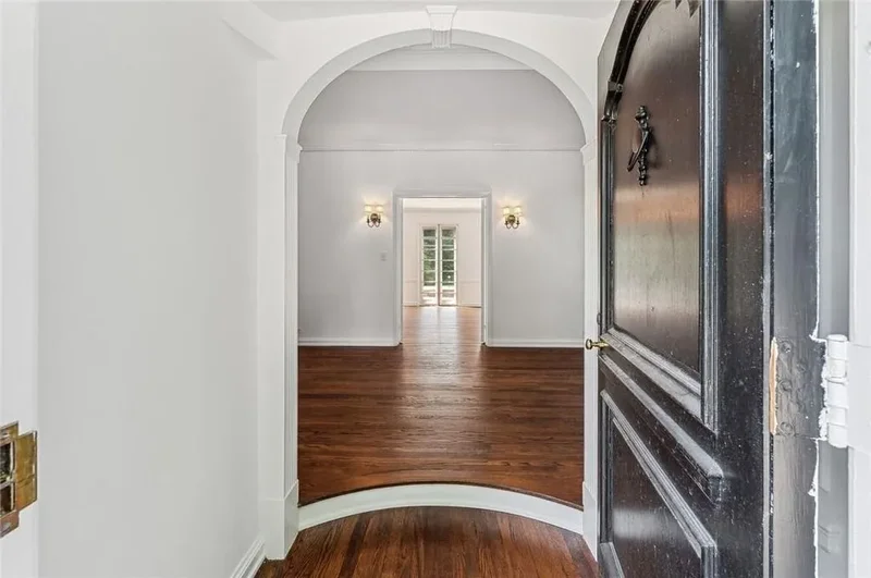 Timeless Elegance with Modern Comfort on Ten Acres
