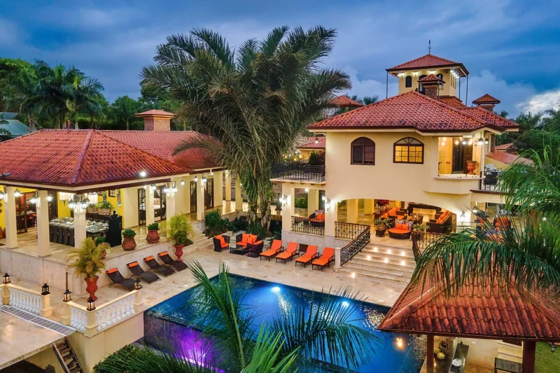 19 Bedroom Hotel, Pérez Zeledón, Costa Rica. - Photo 25