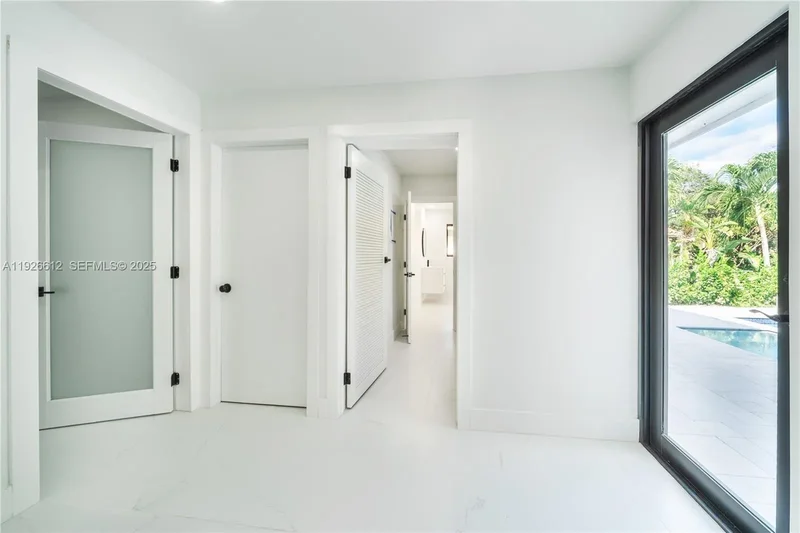 18101 NW 19th Ave, Miami Gardens, Florida, United States. - Photo 45