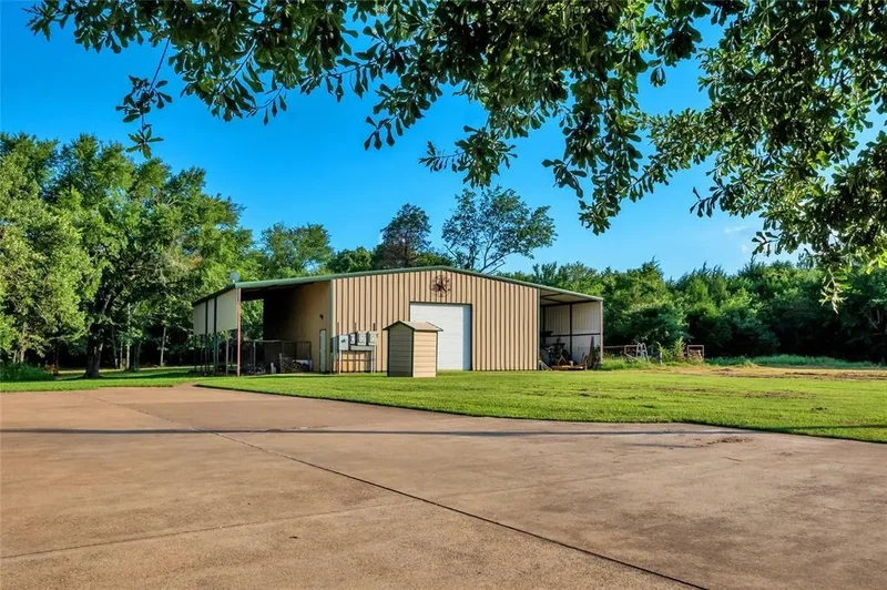 10781 County Road 2913, Eustace, TX 75124, Eustace, Texas, United States. - Photo 20