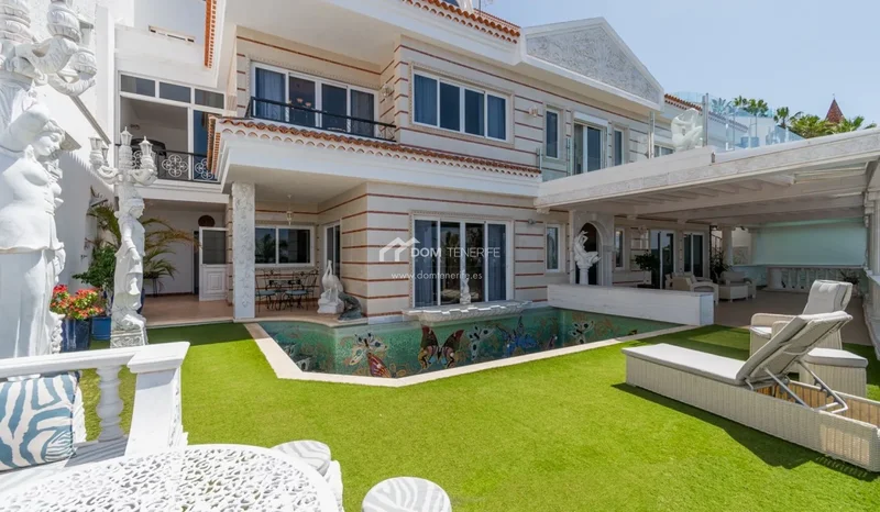 Luxury villa for sale in Costa Adeje