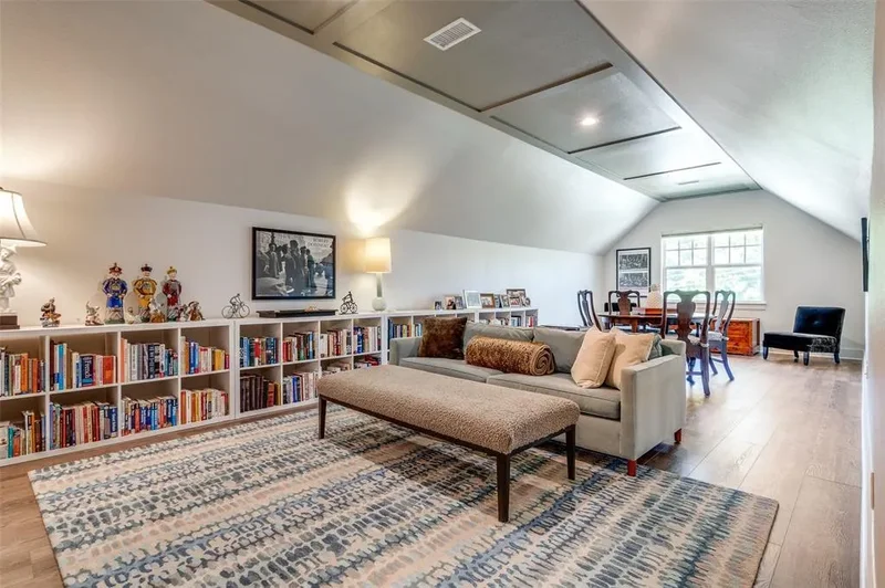 13111 Veronica Road, Farmers Branch, Texas, United States. - Photo 15