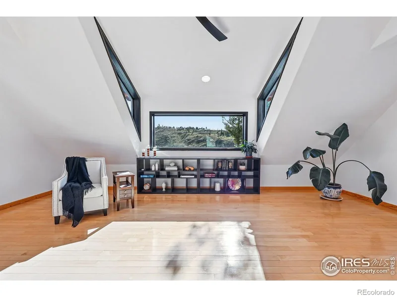 98 Rim Road, Boulder, Colorado, United States. - Photo 17