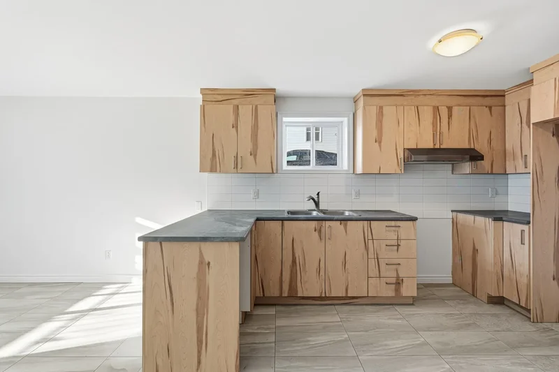 13230 13234 Rue Lemonde, Mirabel, Quebec, Canada. - Photo 2