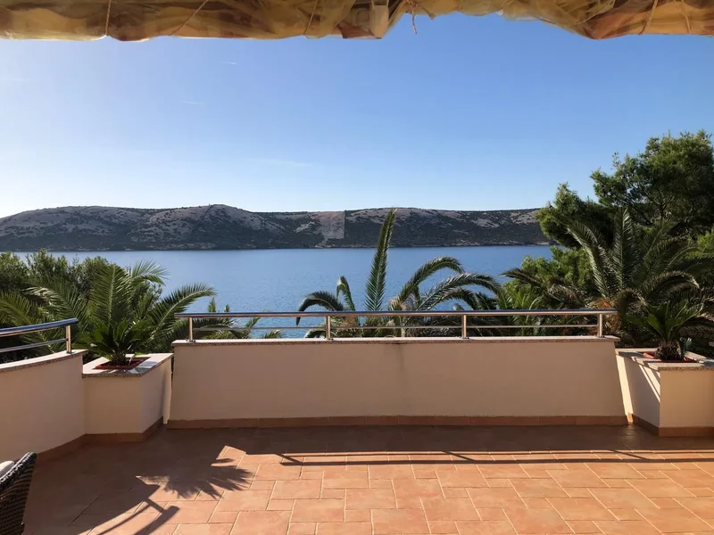 Sale, Stara Novalja, detached two-story house, first row to the sea
