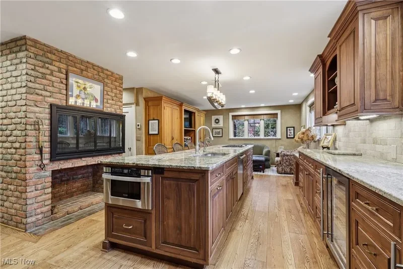 2005 Stockbridge Road, Akron, OH, 44313, USA, Akron, Ohio, United States. - Photo 16
