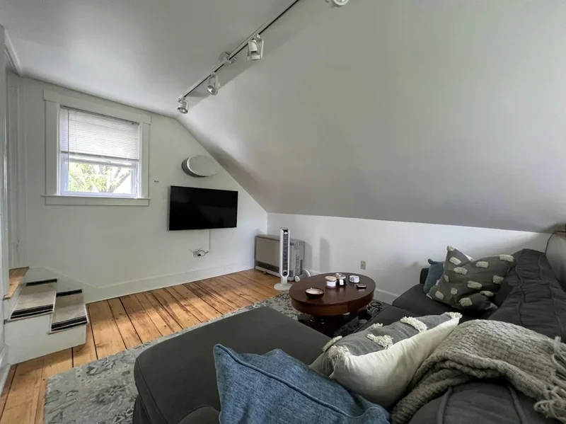 379 Cumberland Avenue 3, Portland, ME 04101, Portland, Maine, United States. - Photo 43