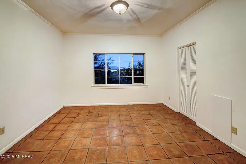 4740 N Camino Escuela, Tucson, AZ, 85718, USA, Tucson, Arizona, United States. - Photo 32