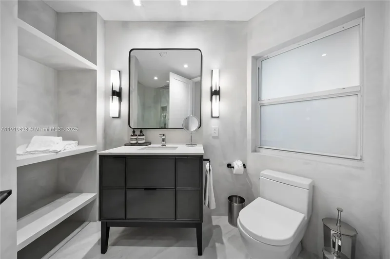 1075 NE 99th St, Miami, Florida, United States. - Photo 63
