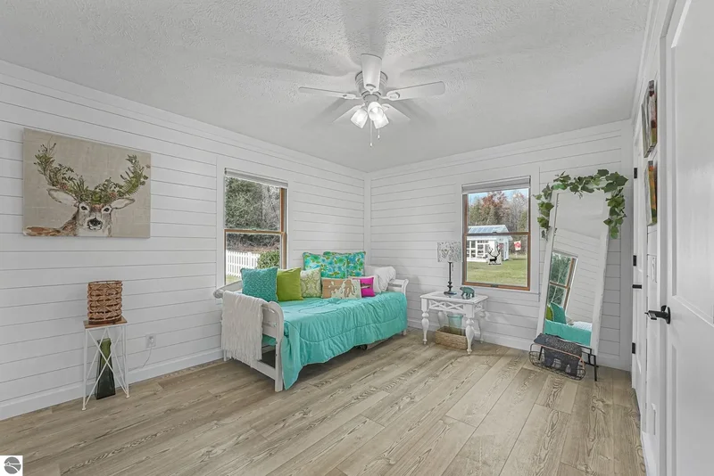 750 N Dumas Road, Suttons Bay, MI, 49682, USA, Suttons Bay, Michigan, United States. - Photo 66