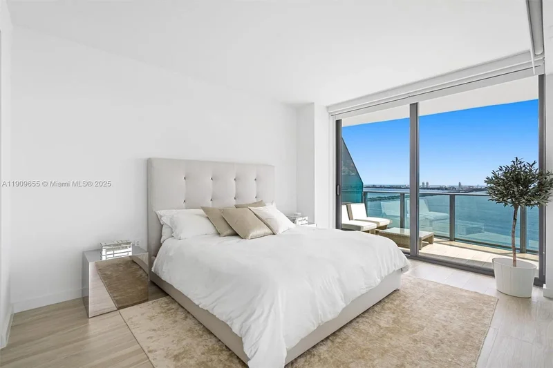 460 NE 28th St 3508, Miami, Florida, United States. - Photo 12