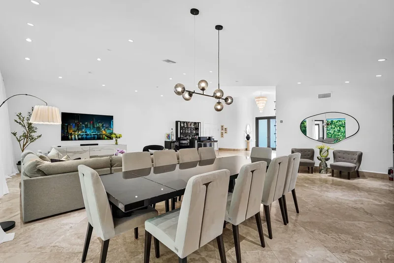 145 Bal Bay Dr , Bal Harbour, FL 33154, Bal Harbour, Florida, United States. - Photo 6