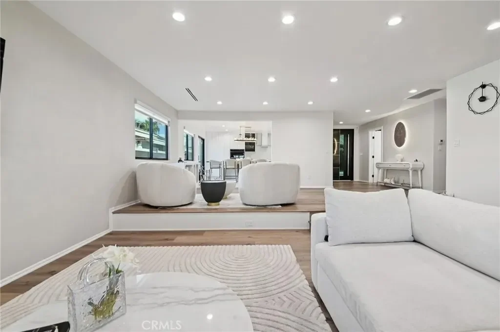 Gallery photo 10