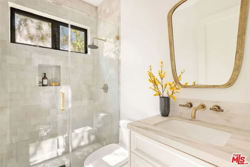 16815 Shileno Place, Los Angeles, California, United States. - Photo 39