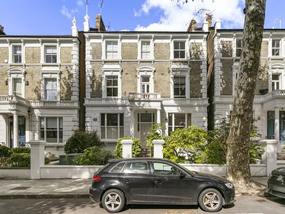 Bassett Road, London, W10, London, England, United Kingdom. - Photo 11