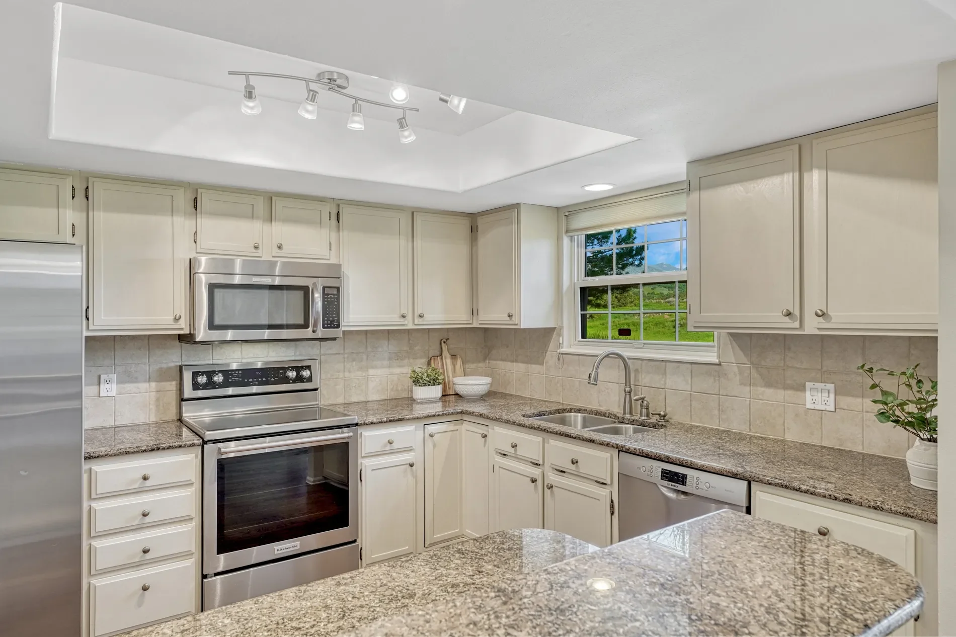 262 Cobblestone Drive Unit# 81, Colorado Springs, CO 80906, Colorado Springs, Colorado, United States. - Photo 45