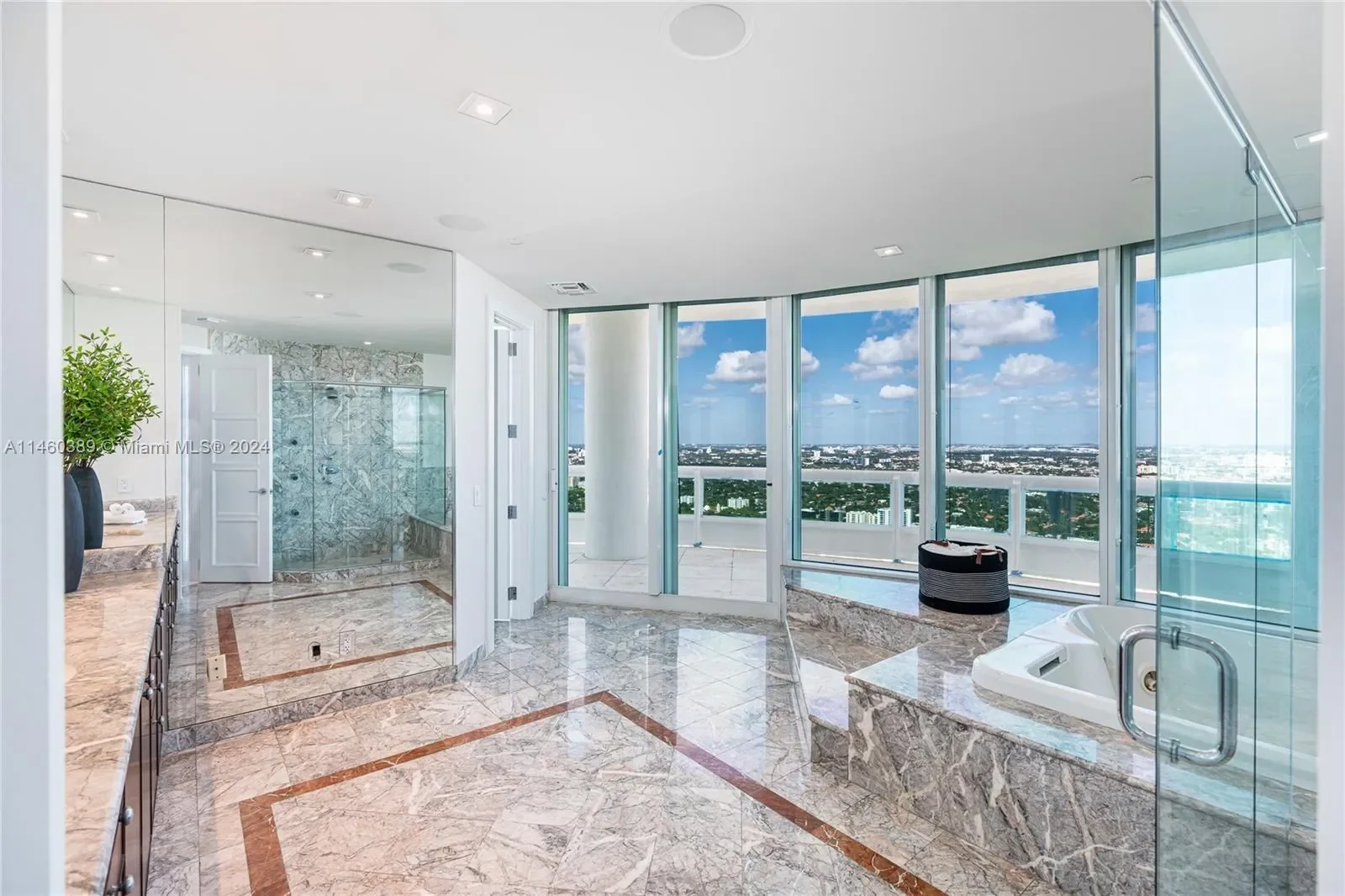 1643 Brickell Ave, #PH4902, Miami, Florida, United States. - Photo 22
