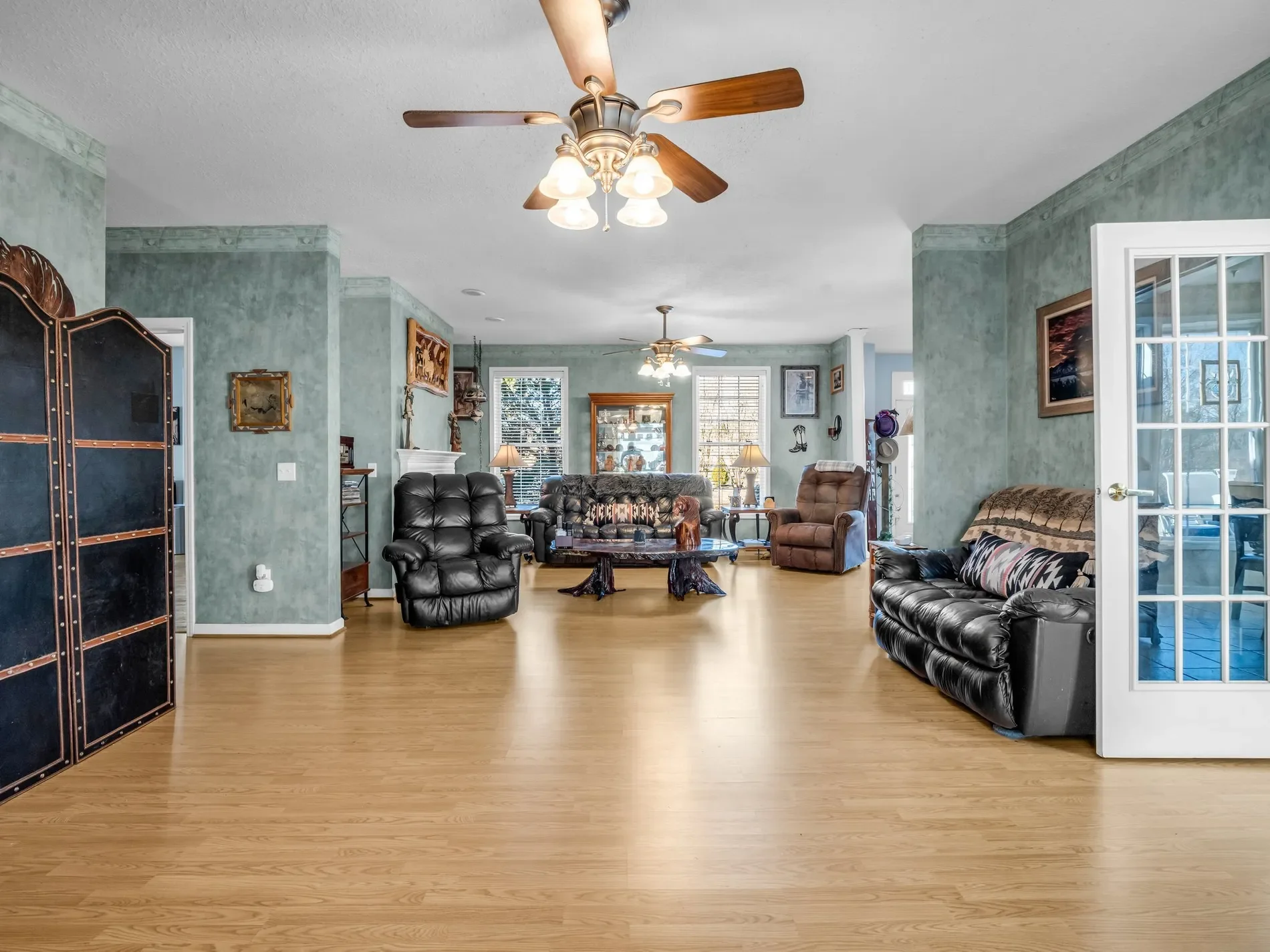Gallery photo 10