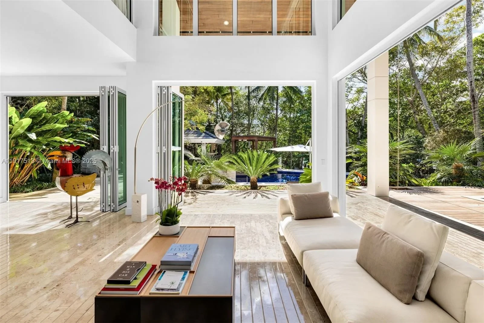 7150 W Lago Dr, Miami, Florida, United States. - Photo 6