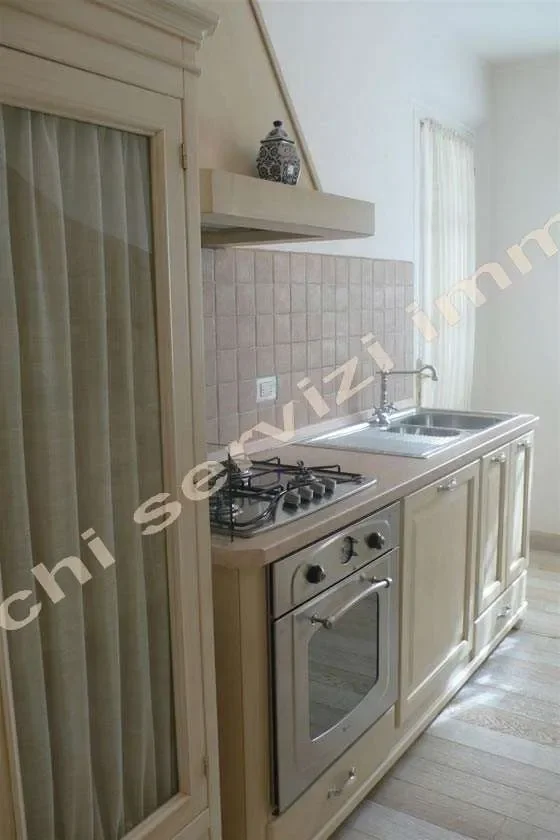Gallery photo 9