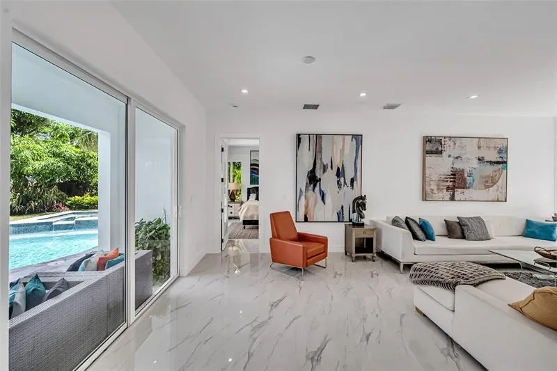 4440 NE 15th Ter, Oakland Park, FL 33334, Oakland Park, Florida, United States. - Photo 21