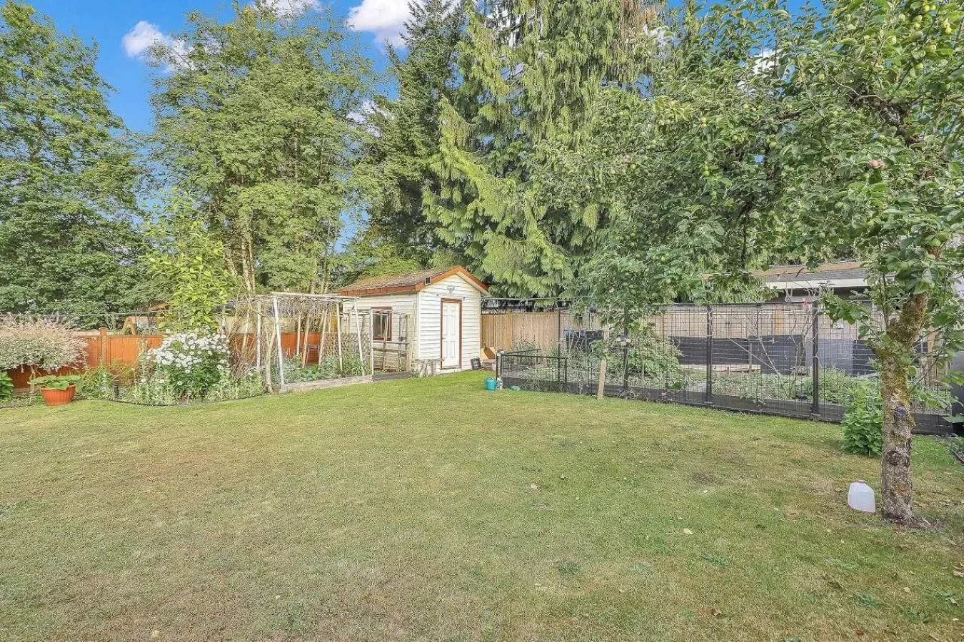 15738 97 AVENUE, Surrey, British Columbia, Canada. - Photo 8