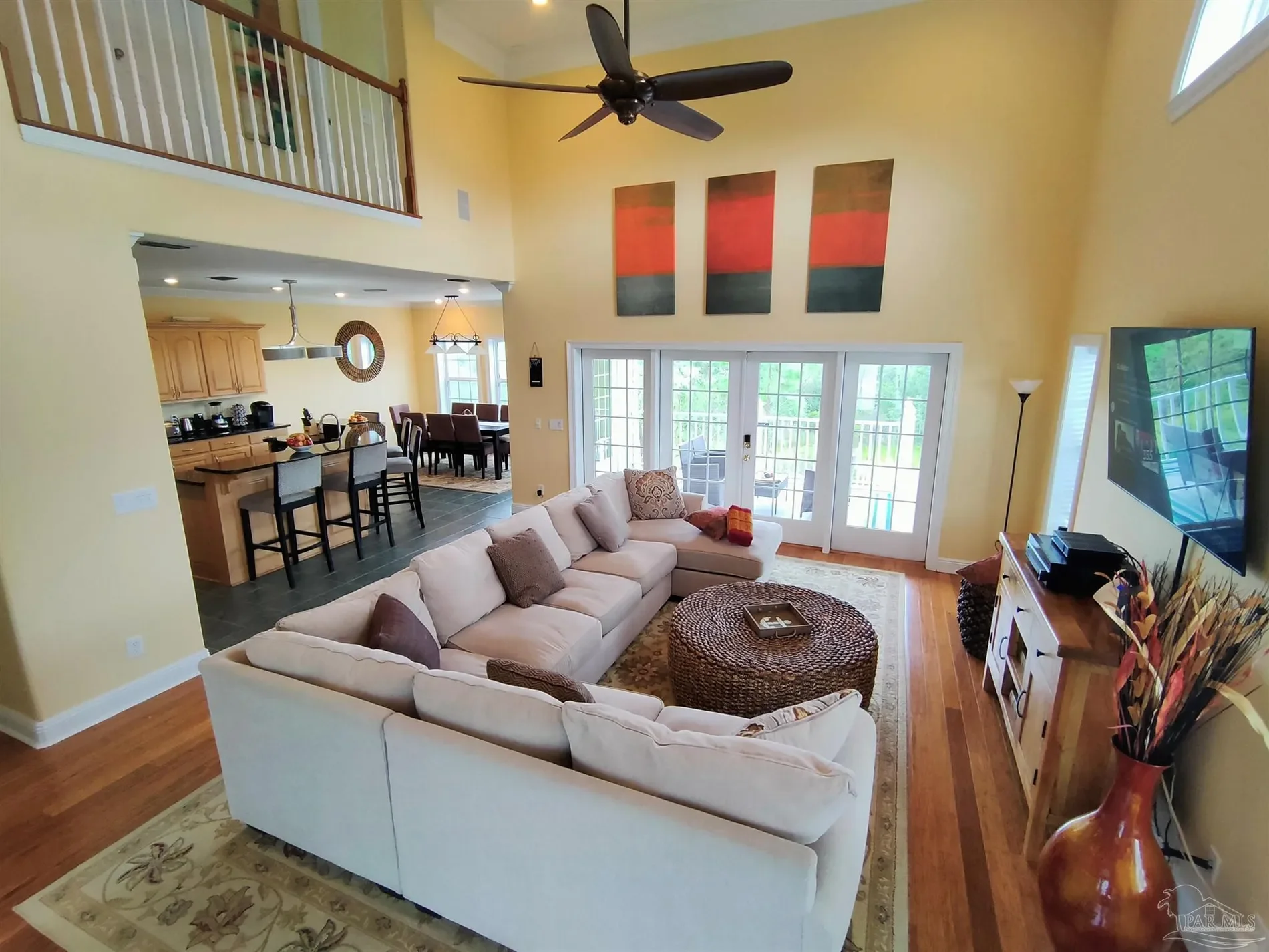 Gallery photo 12