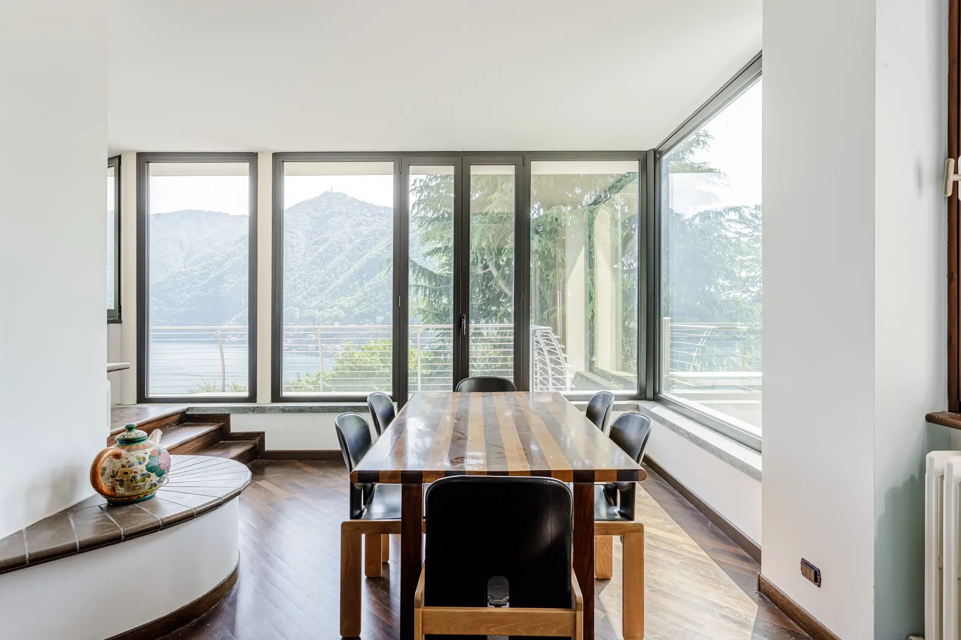 Via Bignanico, 22100 Como CO, Italy, Como, Lombardy, Italy. - Photo 1