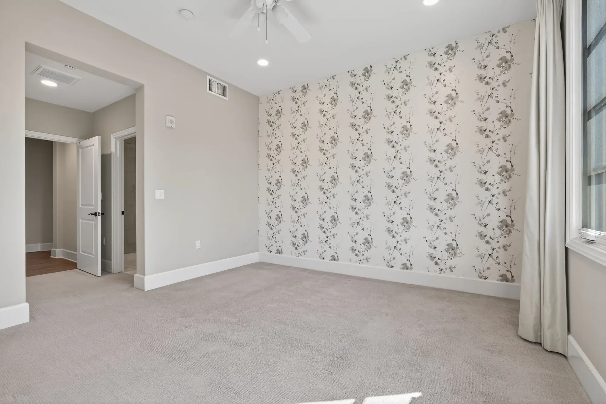 23500 Park Sorrento, H32, Calabasas, CA 91302, Hidden Hills, California, United States. - Photo 57