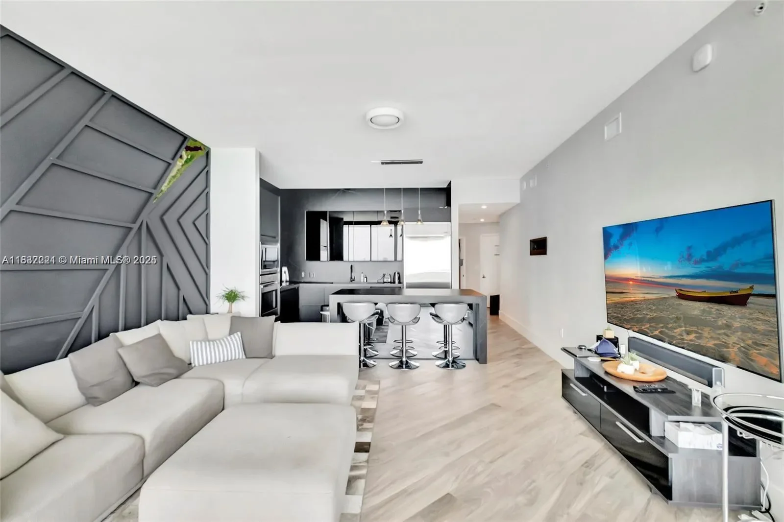 2020 N Bayshore Dr 3408, Miami, Florida, United States. - Photo 1