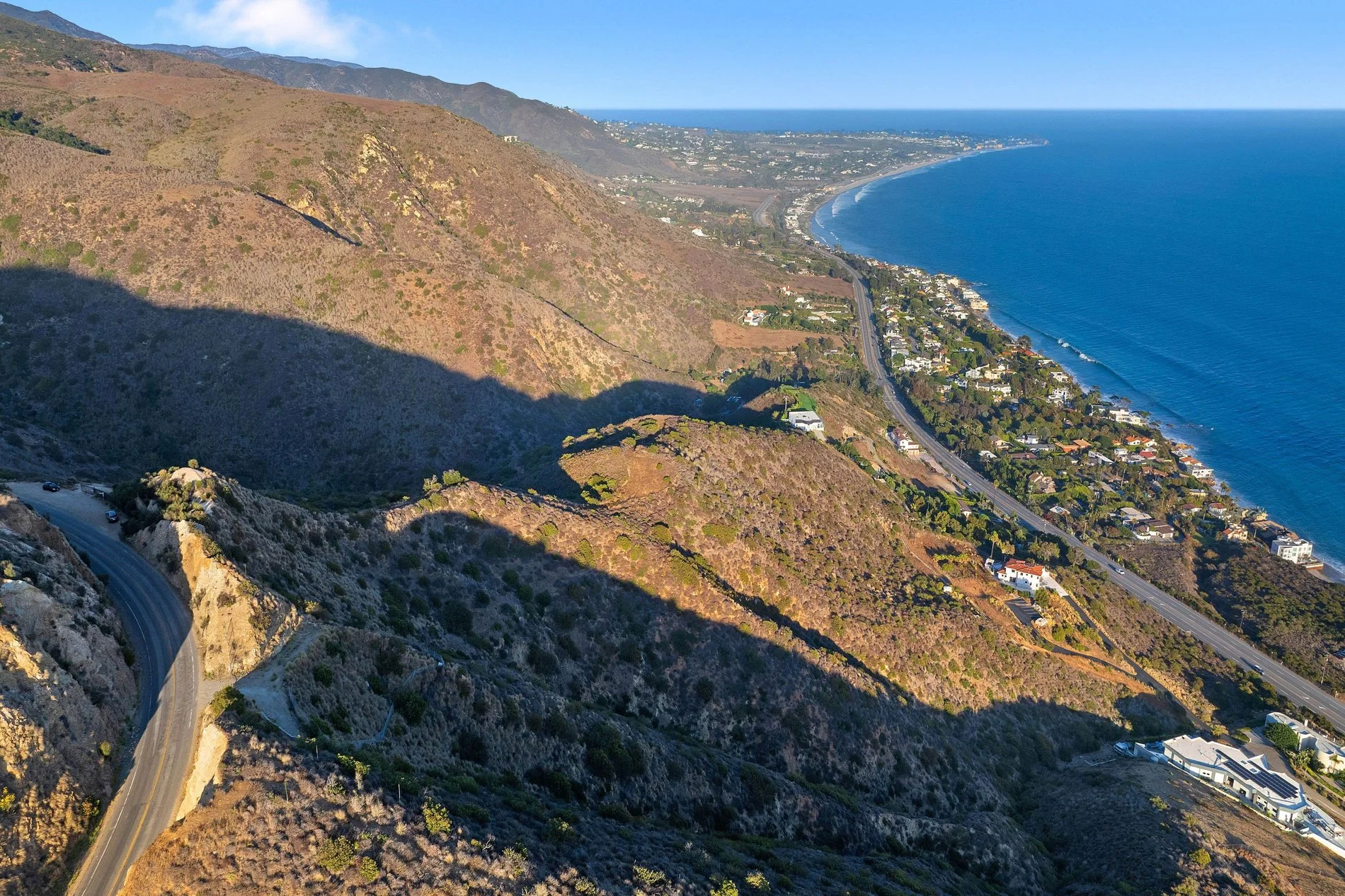4140 Encinal Canyon Road , Malibu, CA 90265, Malibu, California, United States. - Photo 27