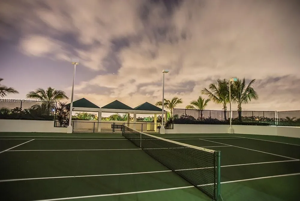 4779 Collins Ave 506, Miami Beach, Florida, United States. - Photo 48
