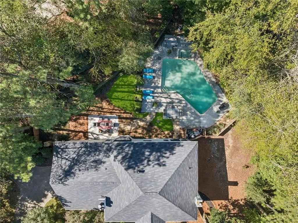 5460 E Idlewood Lane, Atlanta, Georgia, United States. - Photo 64