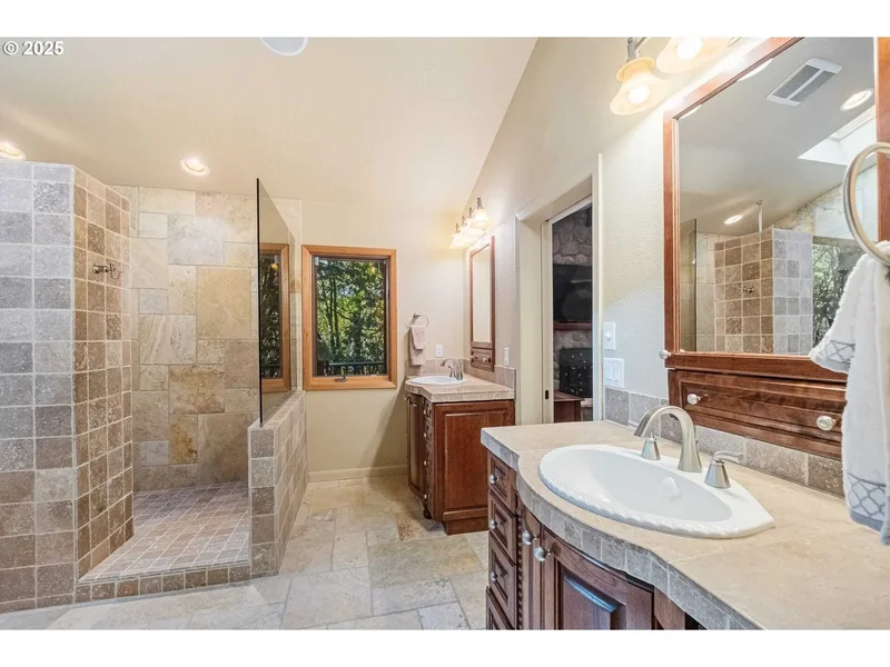 6894 Prospect Ridge RD S, Salem, Oregon, United States. - Photo 16