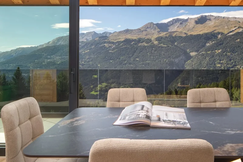 Route de Crans 68, Lens, Valais, Switzerland. - Photo 38