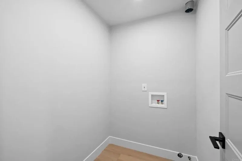 10594 Rookwood Drive, San Diego, California, United States. - Photo 14