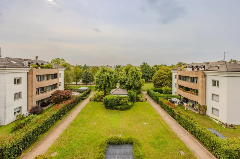 Via Enzo Ferrari, 4, Arese, Lombardy, Italy. - Photo 6