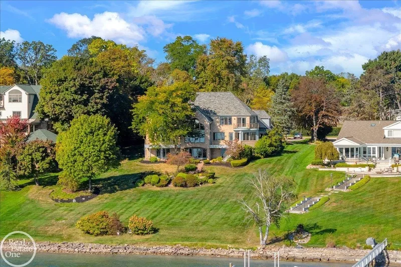 770 N Riverside, Saint Clair, MI, 48079, USA, Saint Clair, Michigan, United States. - Photo 32