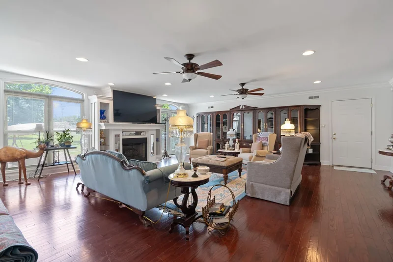 114 Cherokee Road , Scottsboro, AL 35769, Scottsboro, Alabama, United States. - Photo 5