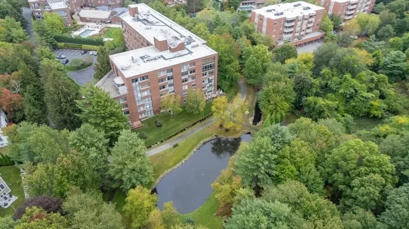 79 Florence St, #402S, Newton, MA, 02467, USA, Brookline, Massachusetts, United States. - Photo 15