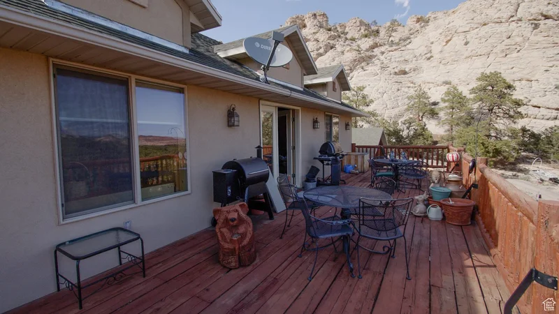 897 E COCKS COMB DR, Grover, Utah, United States. - Photo 5