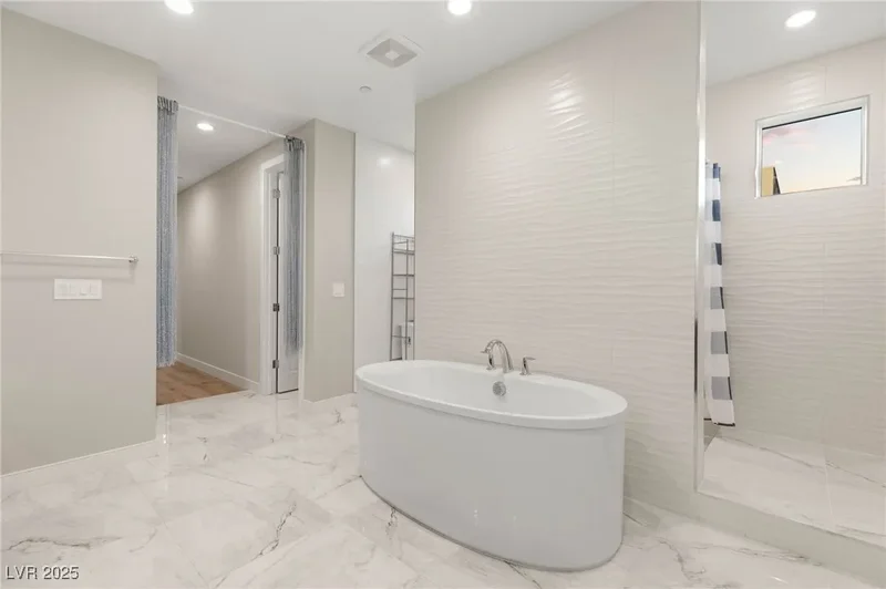 5201 Fading Sunset Drive, Las Vegas, Nevada, United States. - Photo 52