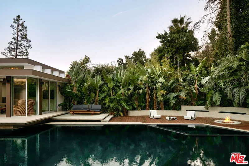 1061 Loma Vista Dr, Beverly Hills, CA 90210, Beverly Hills, California, United States. - Photo 7