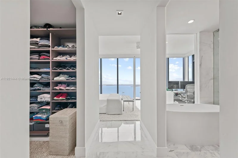1451 Brickell Ave 2802, Miami, Florida, United States. - Photo 13