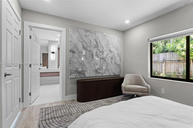 116 W 1st Ct, Miami Beach, Florida, United States. - Photo 18