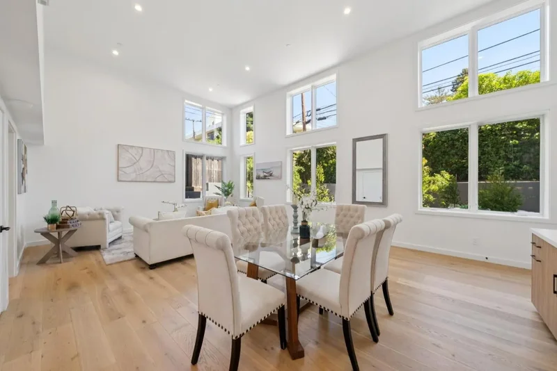 1433 Floribunda Avenue, Burlingame, California, United States. - Photo 9