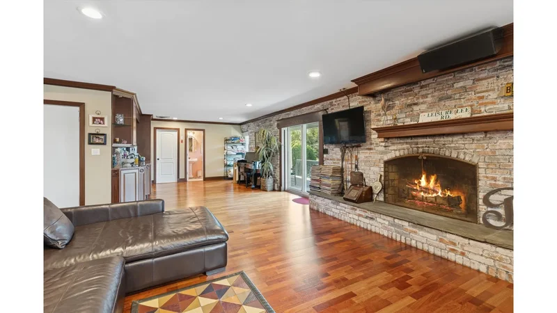 2858 Shore Road, Bellmore, New York, United States. - Photo 2