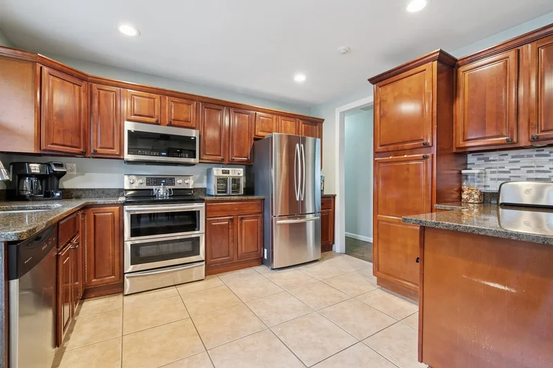 20 Ruth Lane, Ridge, New York, United States. - Photo 27