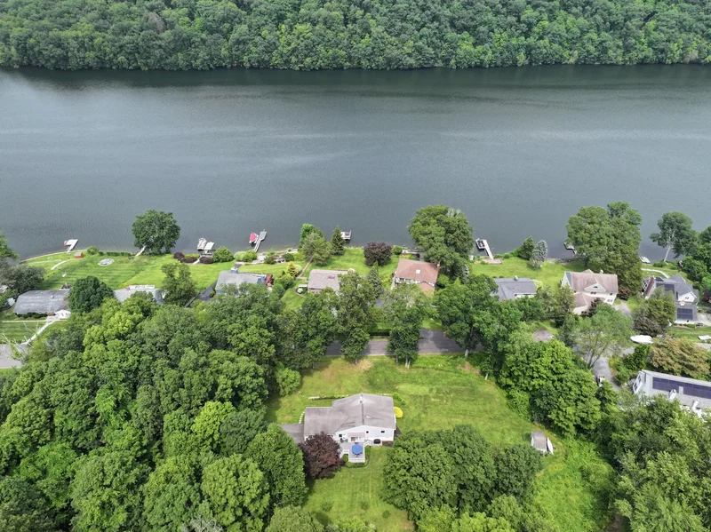 21 Lillinonah Drive, Brookfield, CT 06804, Brookfield, Connecticut, United States. - Photo 5