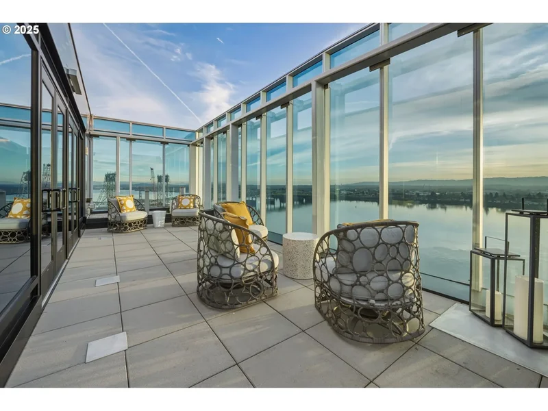 590 WATERFRONT WAY #604, Vancouver, WA 98660, Vancouver, Washington, United States. - Photo 39